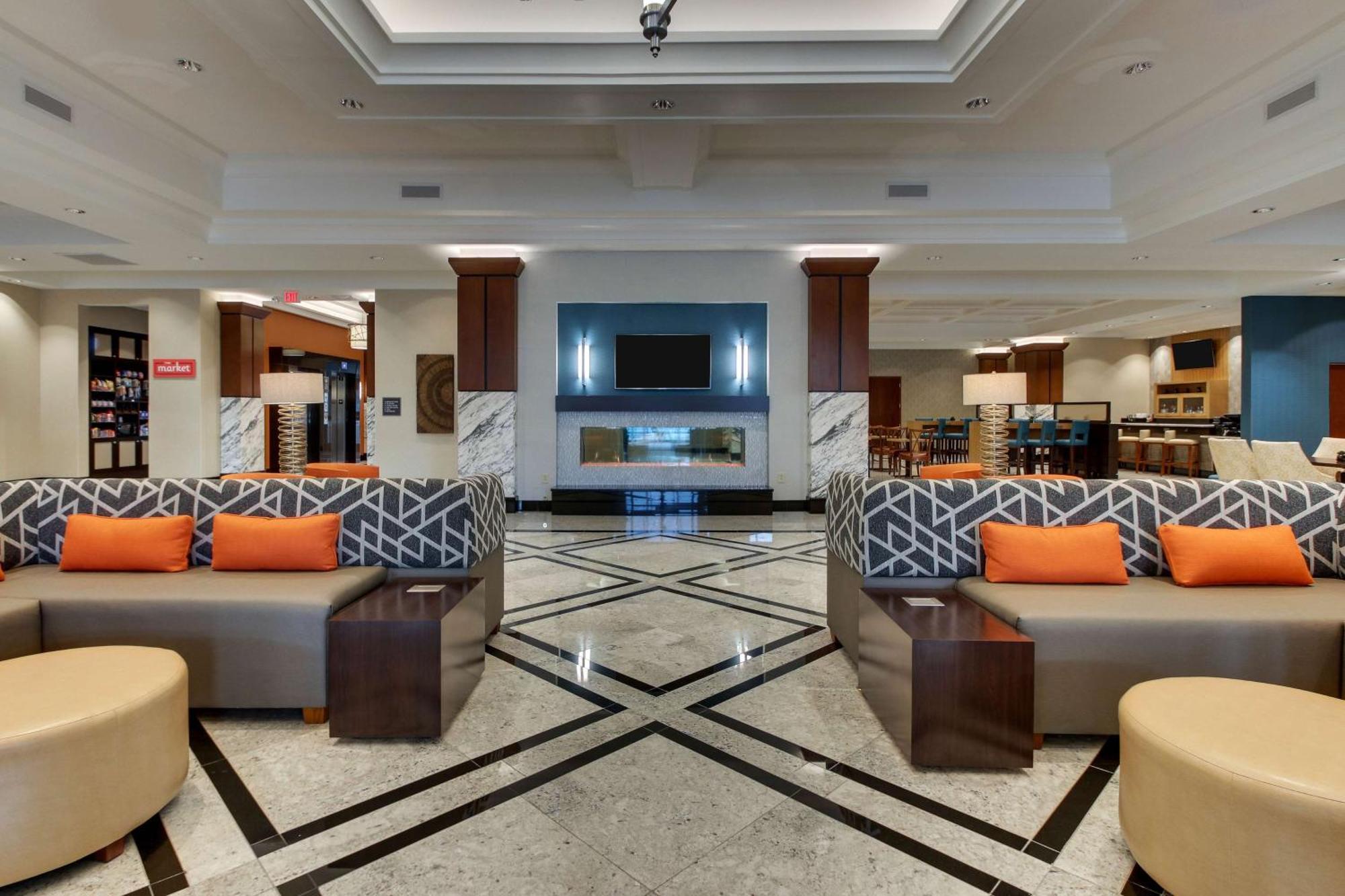 Drury Plaza Hotel Richmond グレン・アレン エクステリア 写真