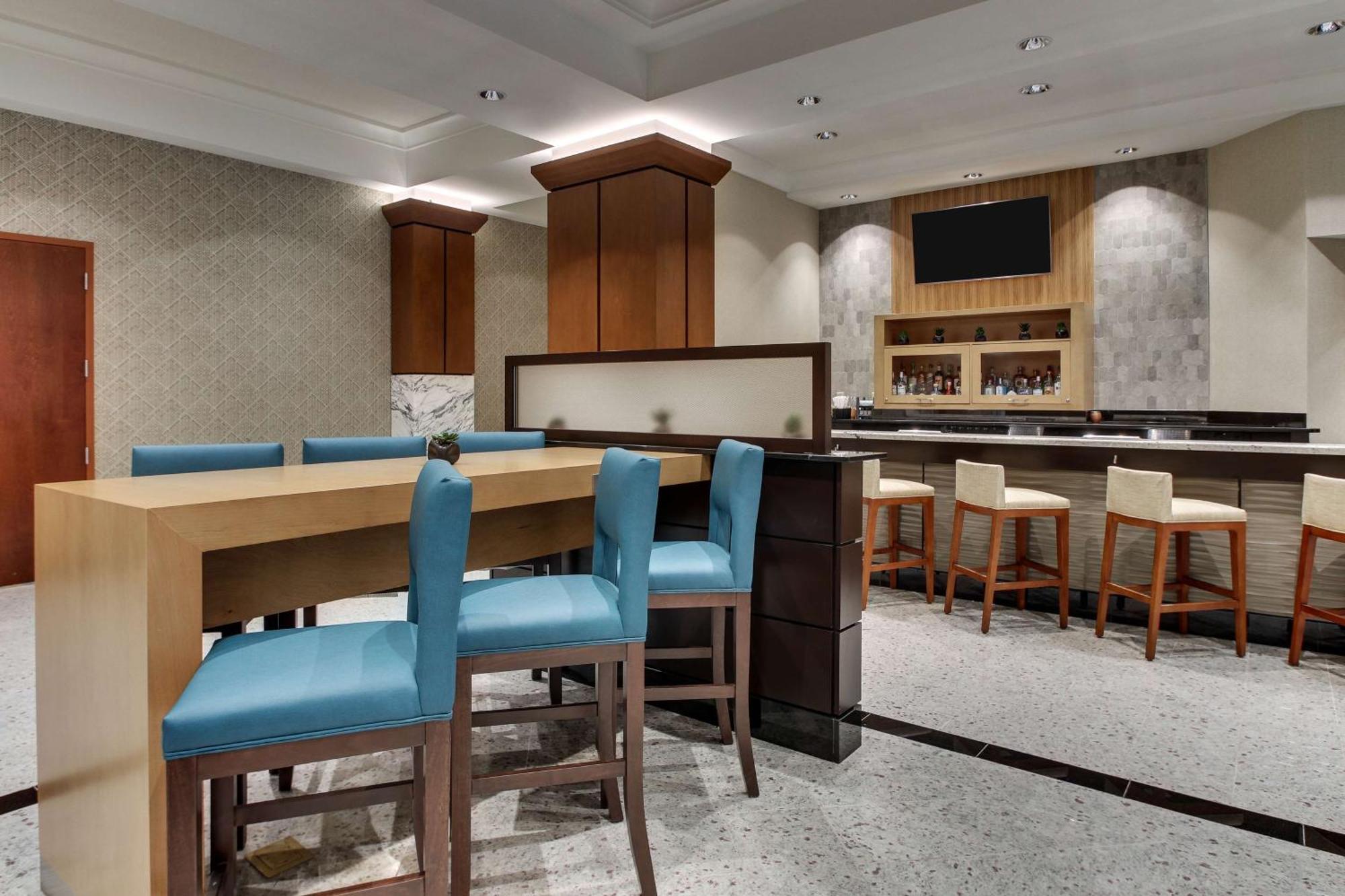 Drury Plaza Hotel Richmond グレン・アレン エクステリア 写真