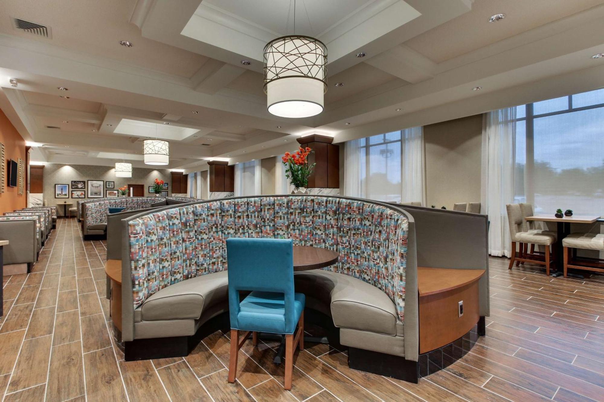 Drury Plaza Hotel Richmond グレン・アレン エクステリア 写真