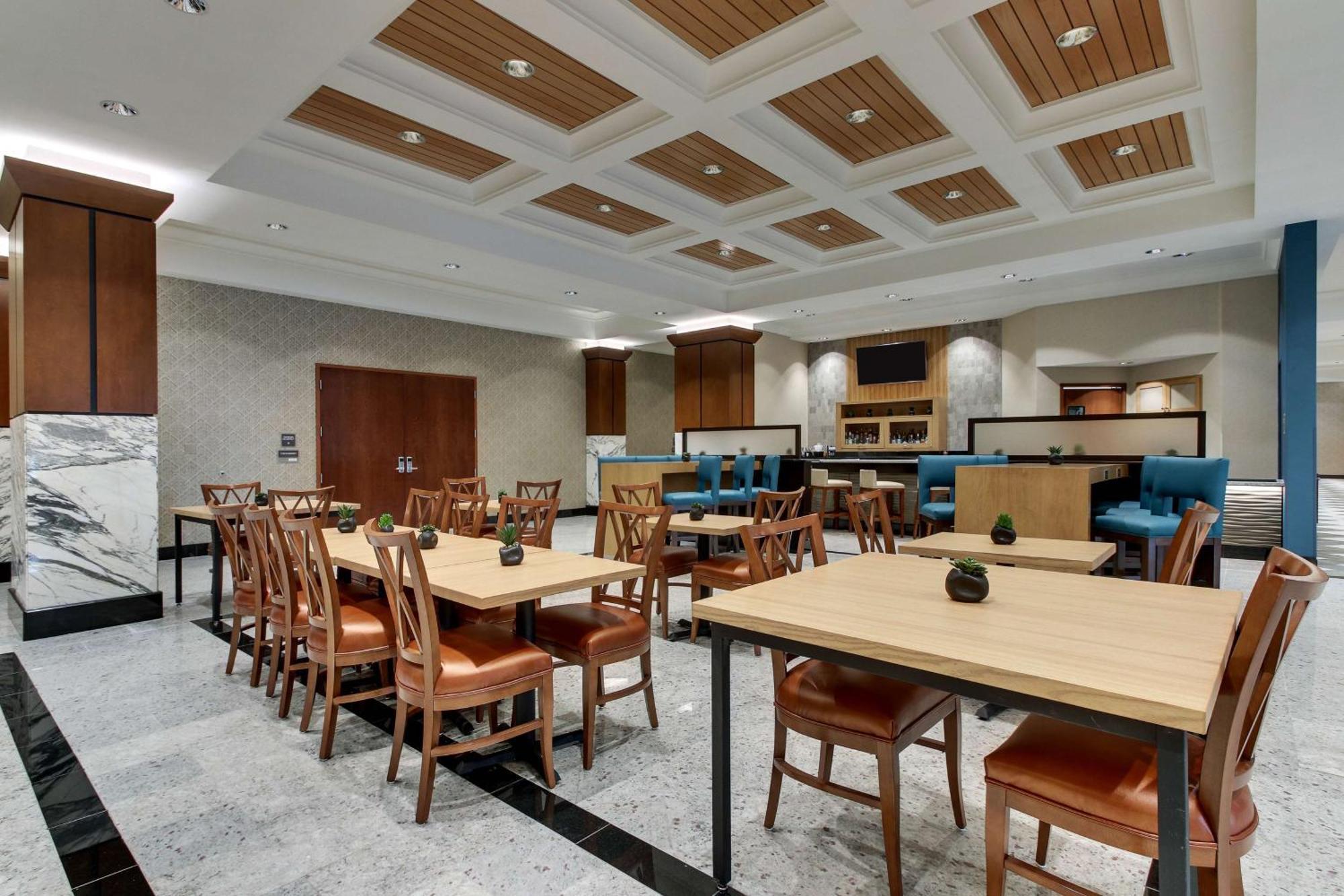 Drury Plaza Hotel Richmond グレン・アレン エクステリア 写真