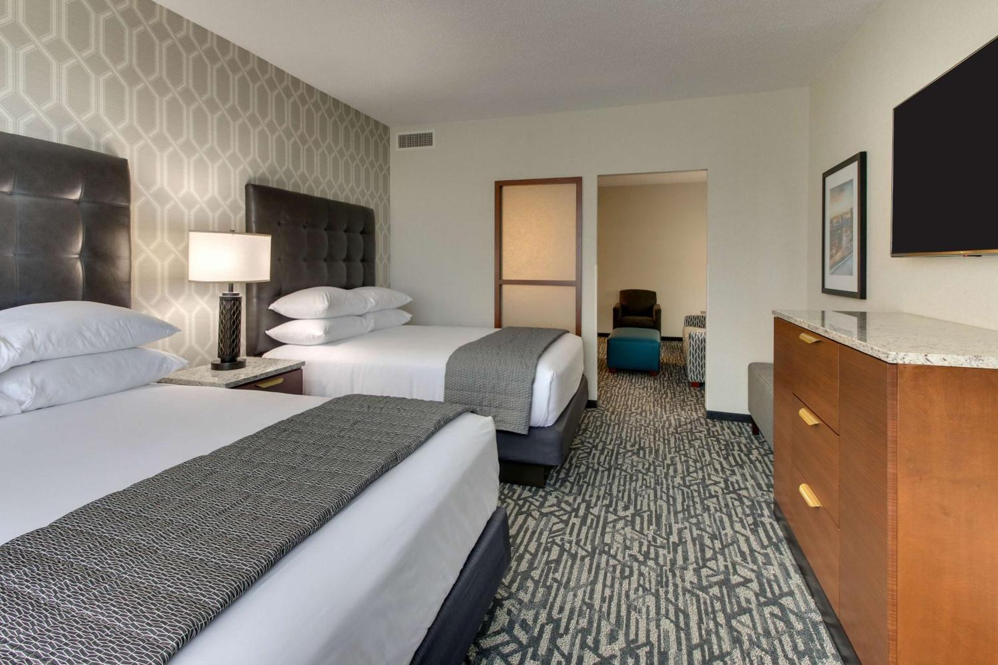 Drury Plaza Hotel Richmond グレン・アレン エクステリア 写真
