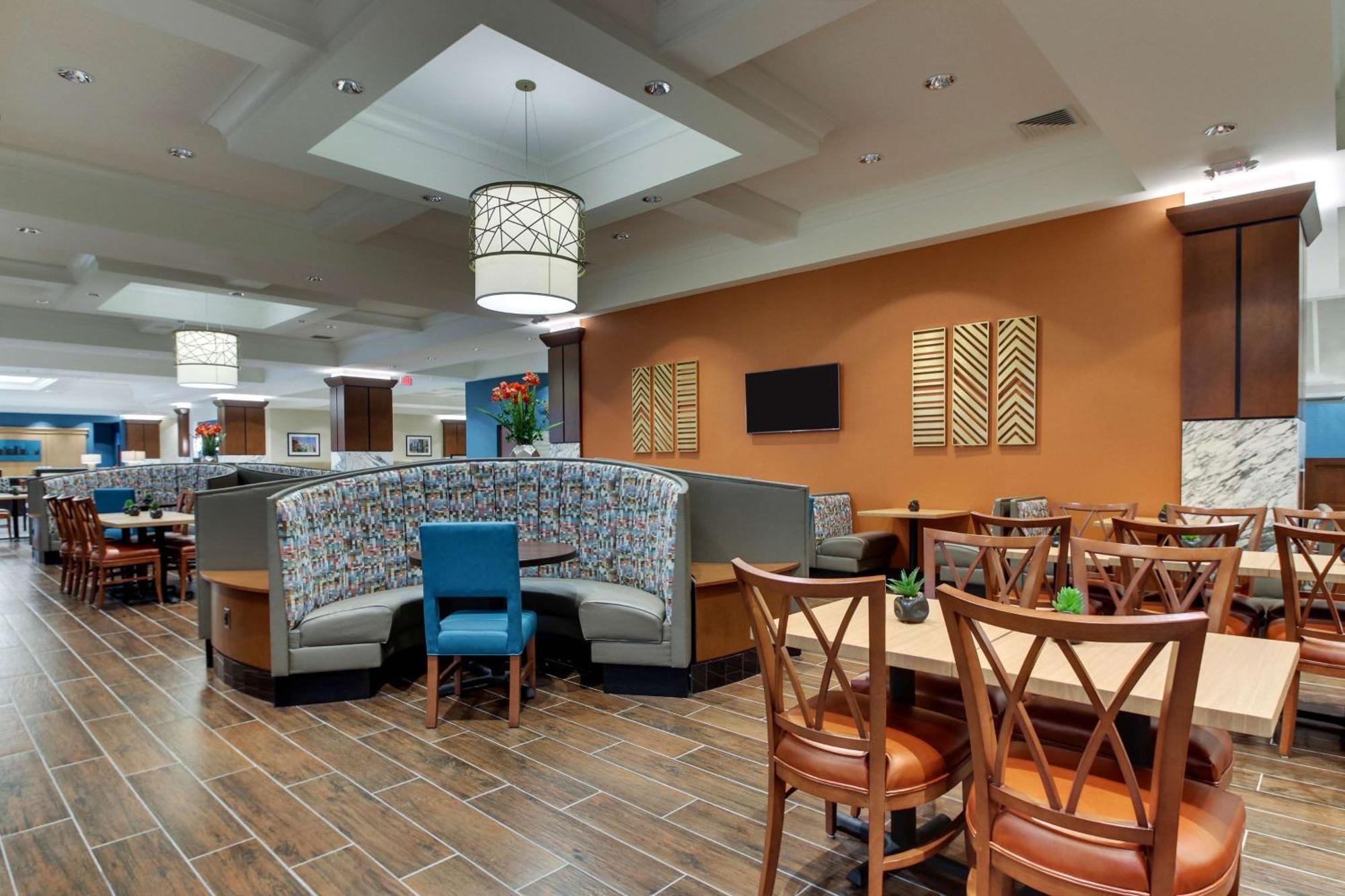 Drury Plaza Hotel Richmond グレン・アレン エクステリア 写真
